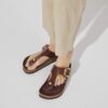 Gizeh Big Buckle Naturleder Lack Hochglanz Schokoladenbraun Gizeh Big Buckle Naturleder Lack Hochglanz Schokoladenbraun